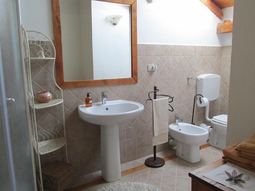 Hotel Agriturismo Arcobaleno Aramengo Pokoj fotografie